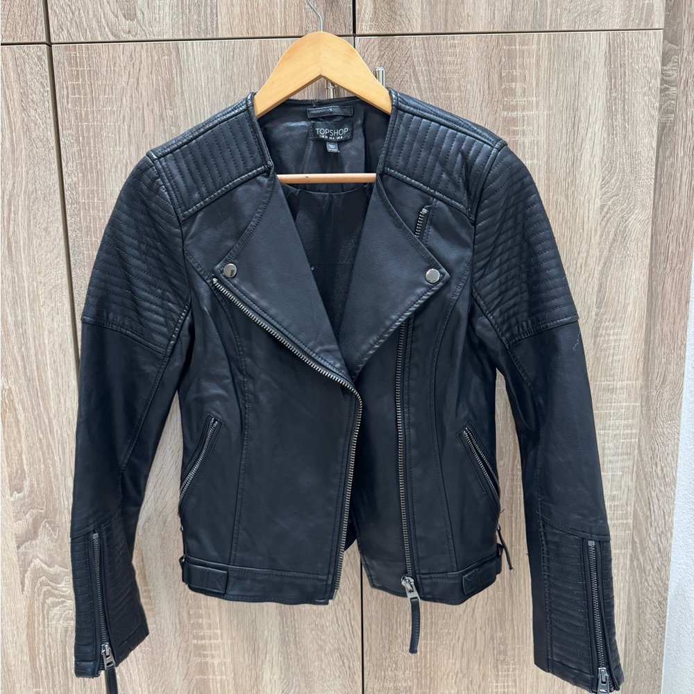 Topshop faux Black vegan Leather Moto Jacket size 4, some wear.